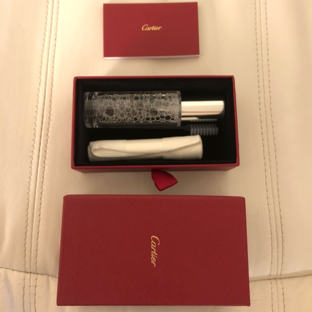 NEW Cartier Jewelry cleaning kit, with auth bag